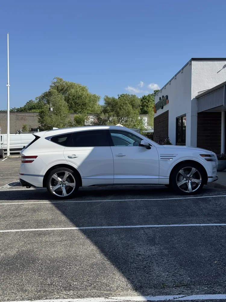 White Genesis side profile after exterior detail